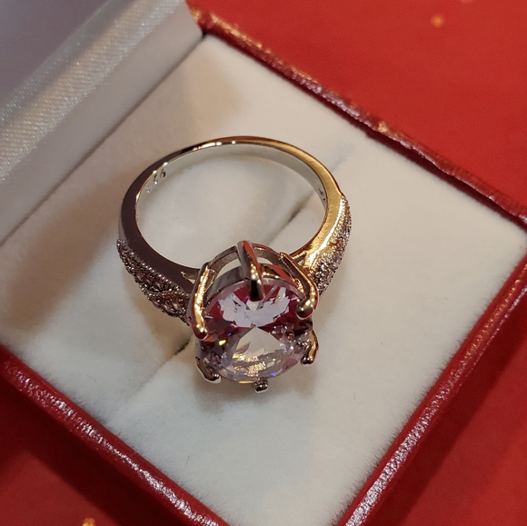 Silver Pear cut ring size 8 - Picture 2 of 7